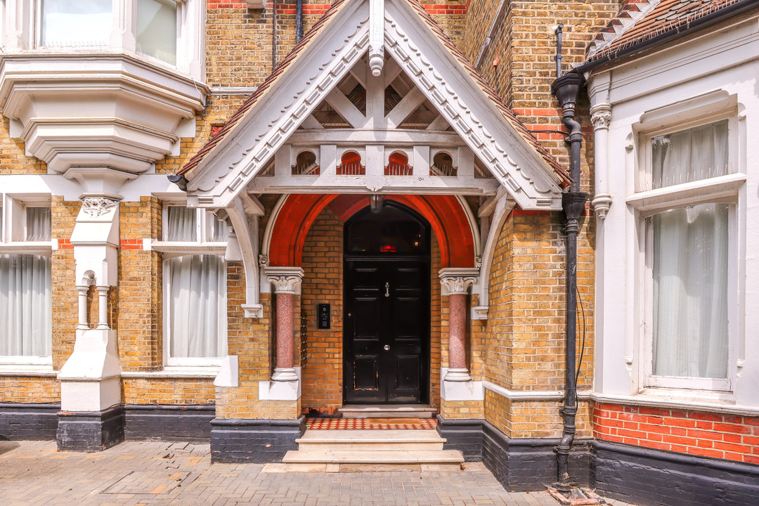 1 bed apartment to rent in North Common Road, Ealing, London, W5  - Property Image 10