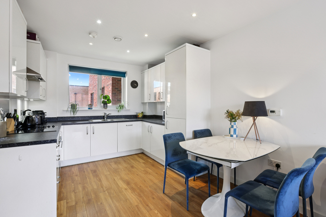 1 bed apartment for sale in Myers Court, Brentford, Greater London, TW8  - Property Image 9