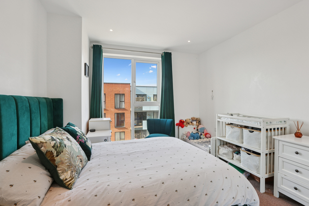 1 bed apartment for sale in Myers Court, Brentford, Greater London, TW8  - Property Image 6