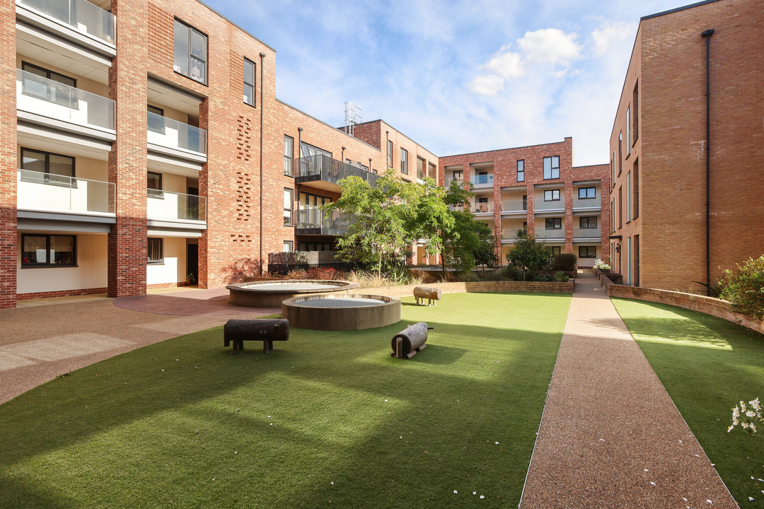 1 bed apartment for sale in Myers Court, Brentford, Greater London, TW8  - Property Image 21