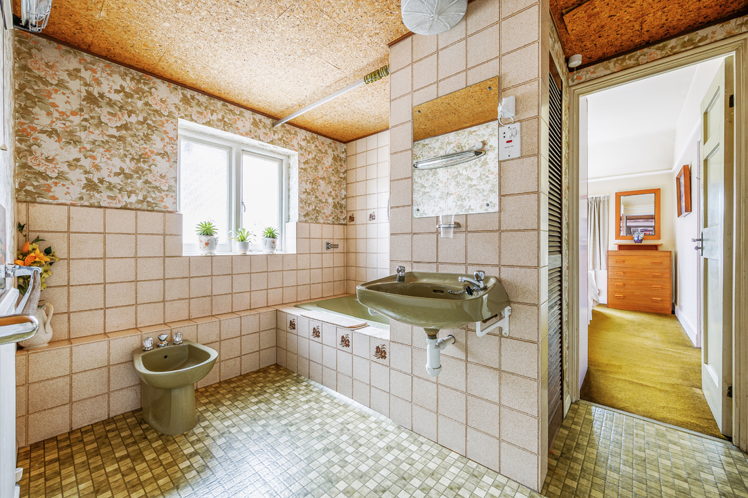 6 bed detached house for sale in Mortimer Road, Ealing, London, W13  - Property Image 11