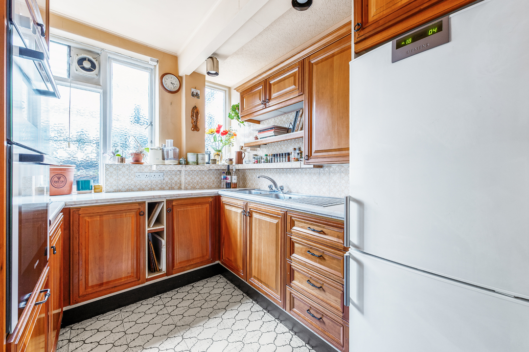 6 bed detached house for sale in Mortimer Road, Ealing, London, W13  - Property Image 8