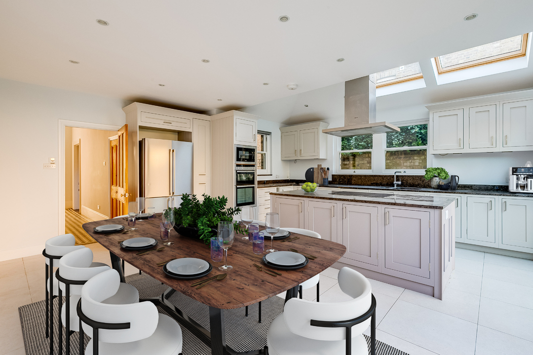 5 bed semi-detached house for sale in Warwick Road, Ealing, London, W5  - Property Image 5