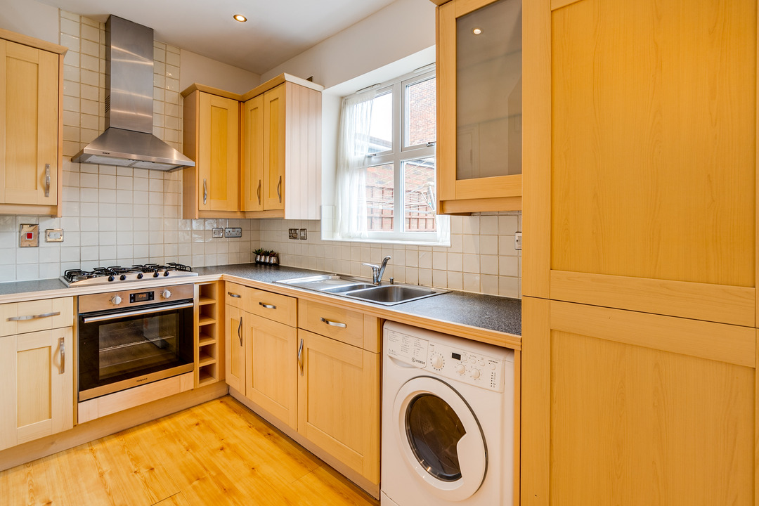 3 bed terraced house for sale in Castlebar Park, Ealing, London, W5  - Property Image 12