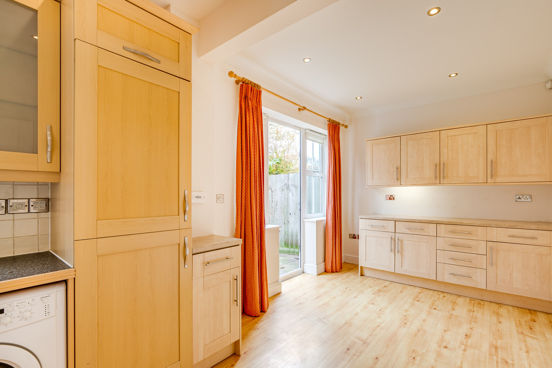 3 bed terraced house for sale in Castlebar Park, Ealing, London, W5  - Property Image 15