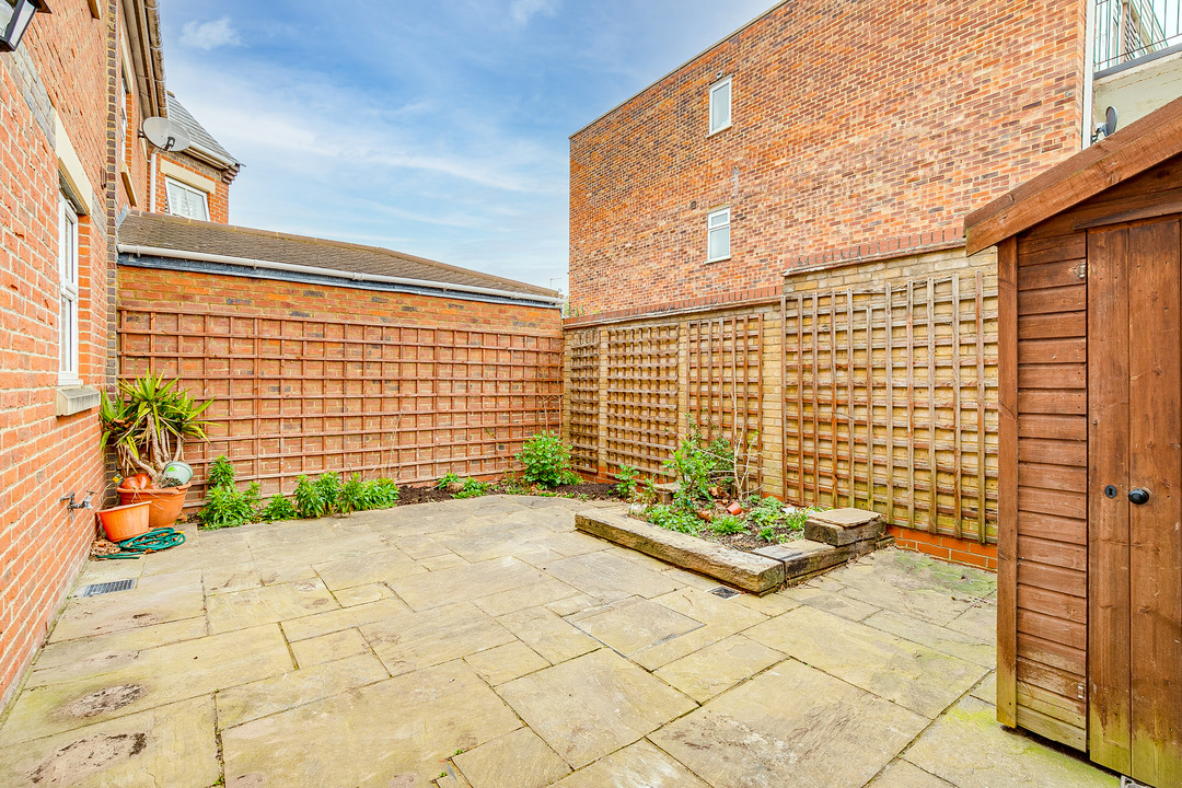 3 bed terraced house for sale in Castlebar Park, Ealing, London, W5  - Property Image 17