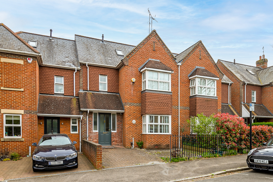 3 bed terraced house for sale in Castlebar Park, Ealing, London, W5  - Property Image 8