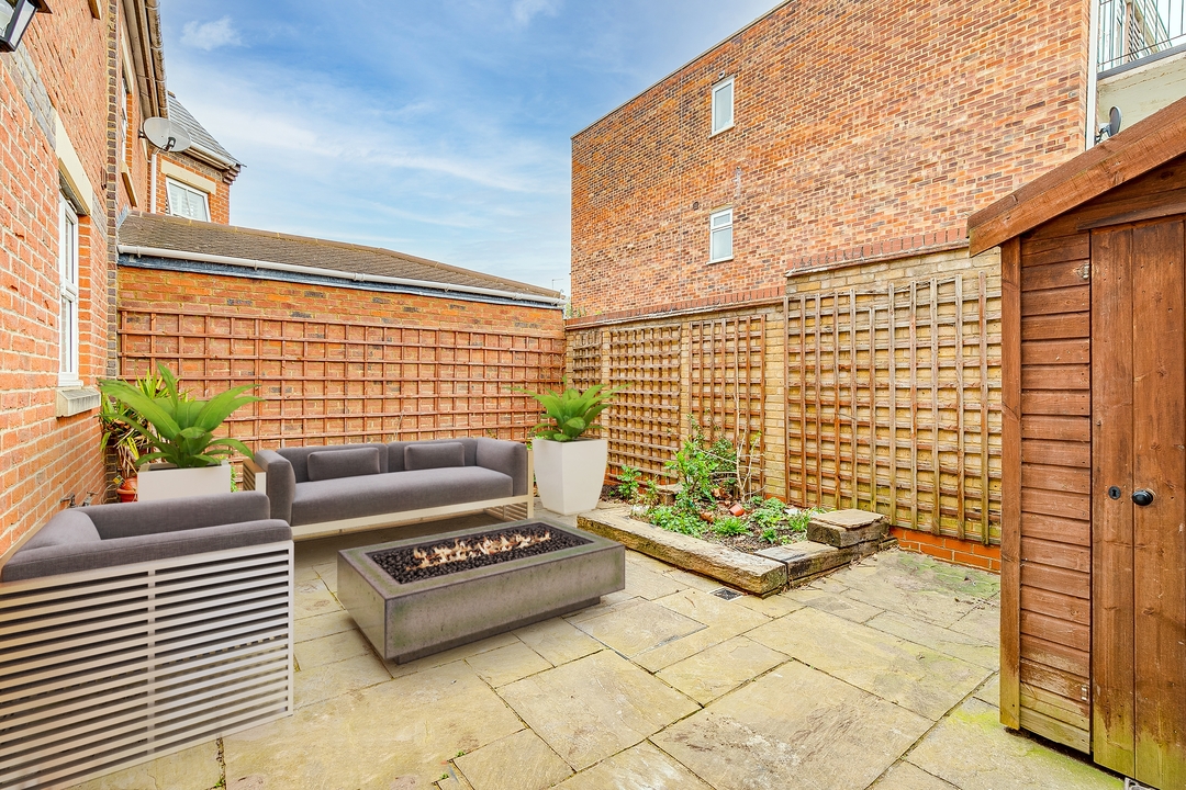 3 bed terraced house for sale in Castlebar Park, Ealing, London, W5  - Property Image 9