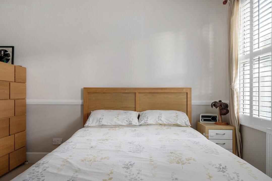 3 bed terraced house for sale in Balfour Road, Northfields, Ealing, London, W13  - Property Image 11