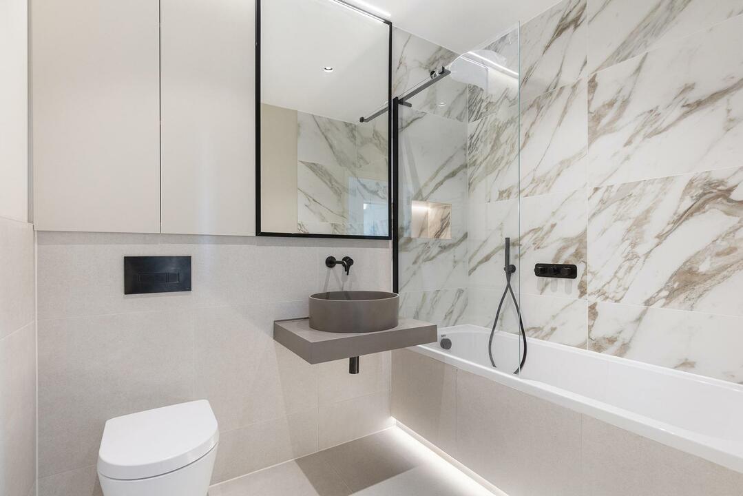 3 bed apartment for sale in Ivy Gardens, Inglis Road, Ealing, London, W5  - Property Image 18