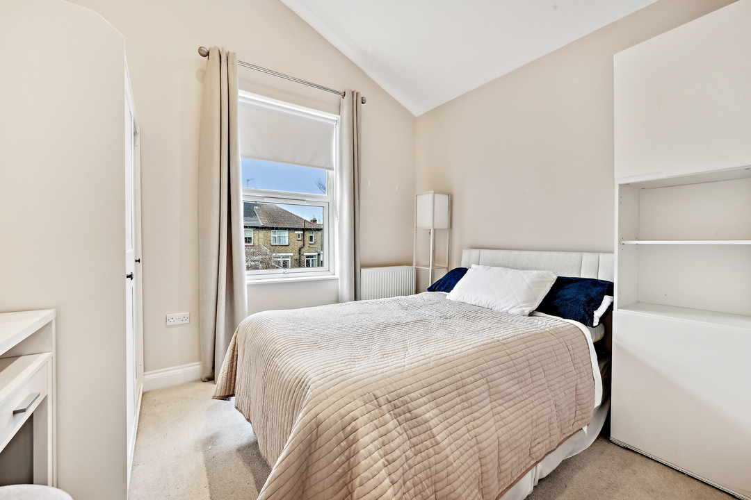 3 bed apartment to rent in Elthorne Avenue, Hanwell, London, W7  - Property Image 13