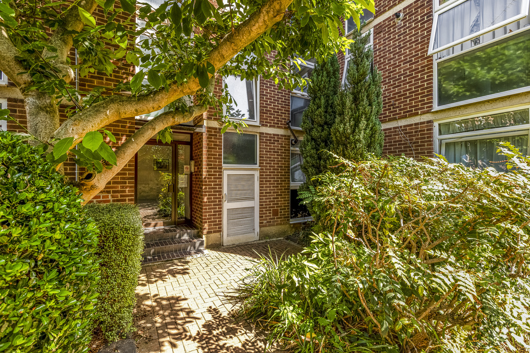 2 bed apartment for sale in Shenstone, Culmington Road, Ealing, London, W13  - Property Image 17