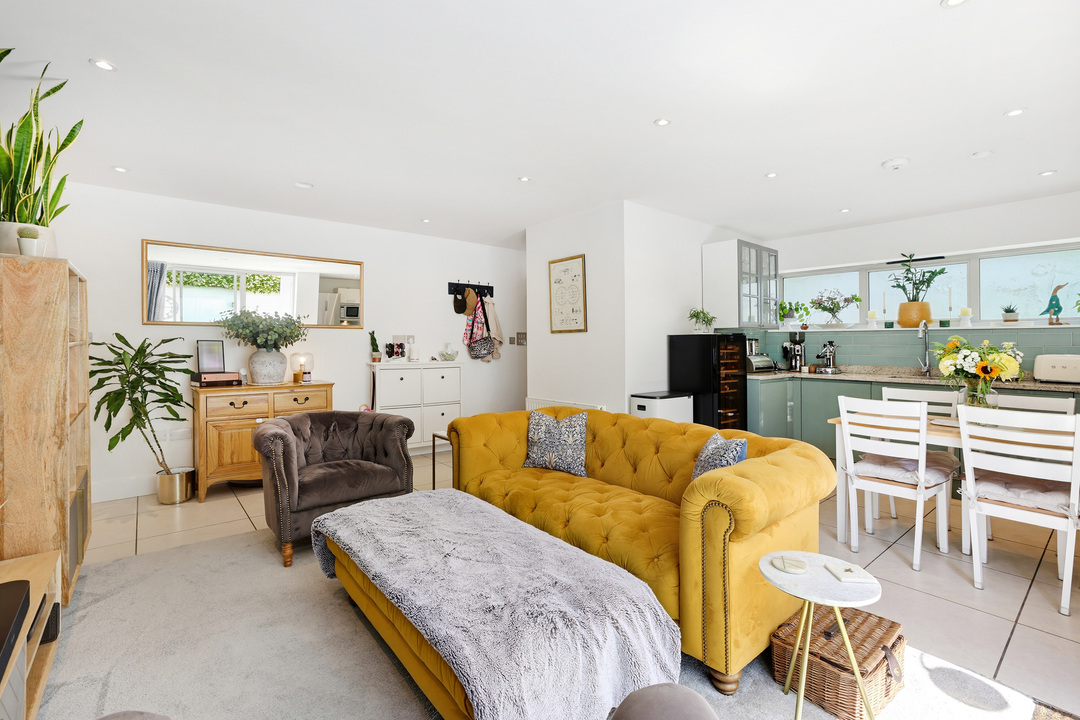 3 bed detached house for sale in Manuka Close, Ealing, London, W7  - Property Image 2