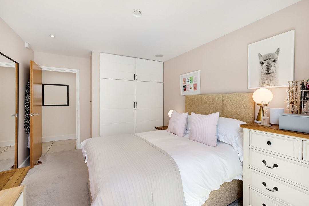 3 bed detached house for sale in Manuka Close, Ealing, London, W7  - Property Image 19