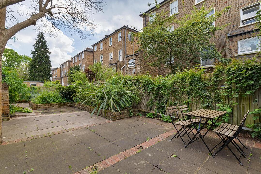 2 bed apartment for sale in Northcote Avenue, Ealing, London, W5  - Property Image 11