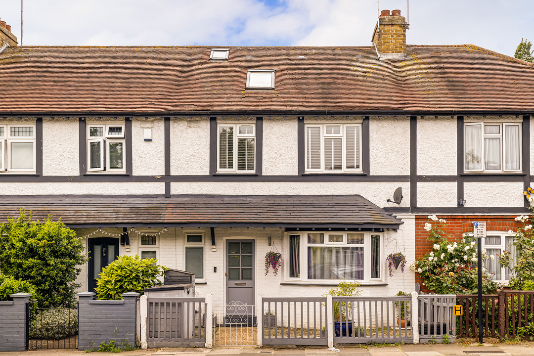 4 bed house to rent in Lionel Road North, Ealing, London  - Property Image 25