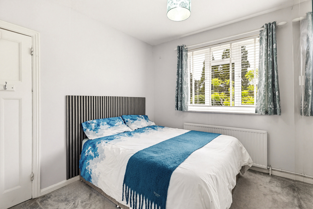 4 bed house to rent in Lionel Road North, Ealing, London  - Property Image 13