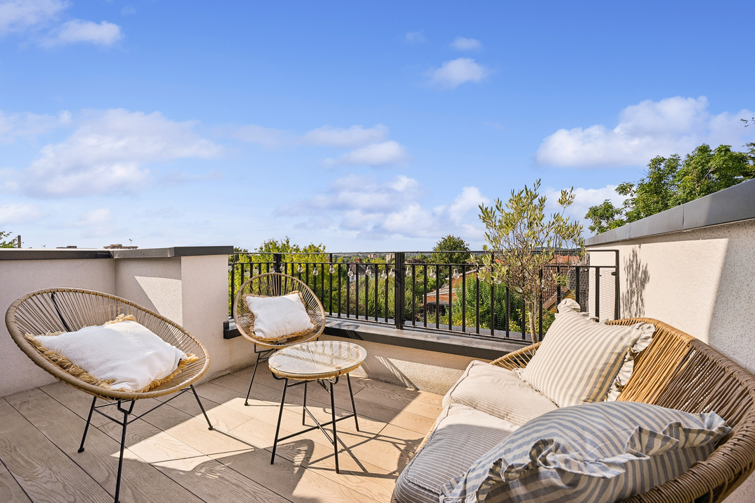 2 bed apartment for sale in Cleveland Road, Ealing, London, W13  - Property Image 11