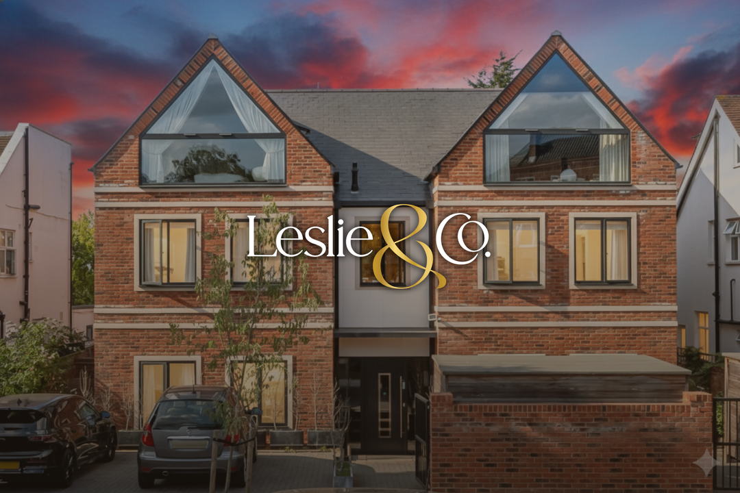 2 bed apartment for sale in Cleveland Road, Ealing, London, W13