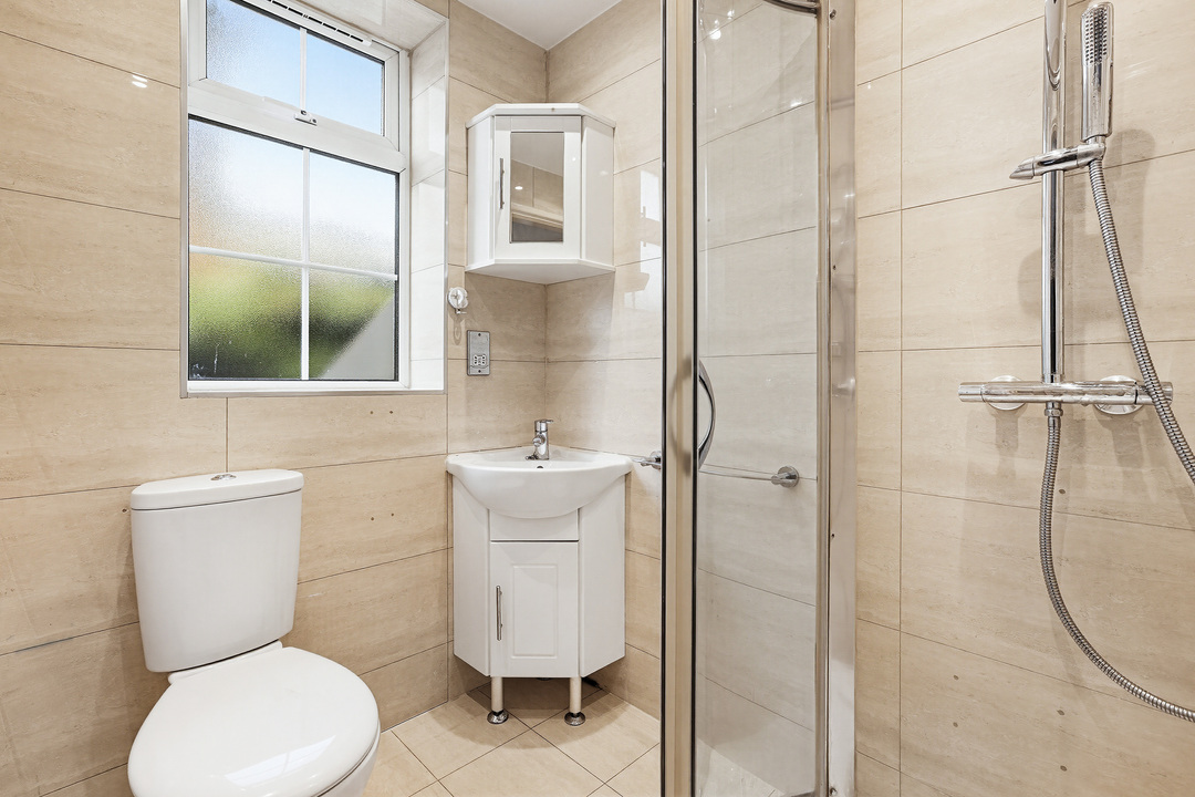 1 bed apartment to rent in Kennedy Road, Hanwell, London, W7  - Property Image 7