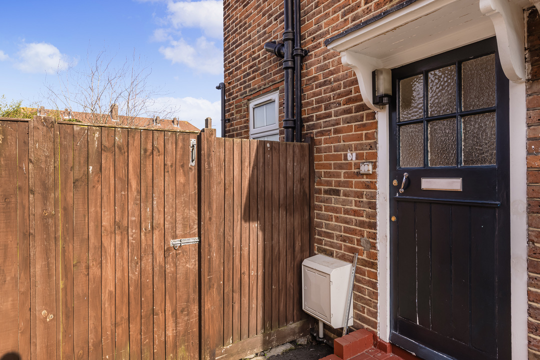 1 bed apartment to rent in Kennedy Road, Hanwell, London, W7  - Property Image 9