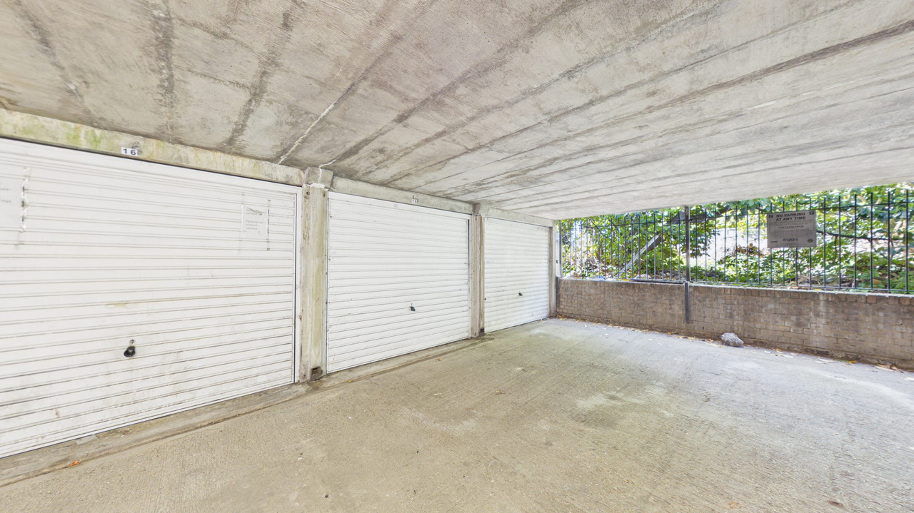 2 bed apartment for sale in Gordon Road, Ealing, London, W13  - Property Image 17
