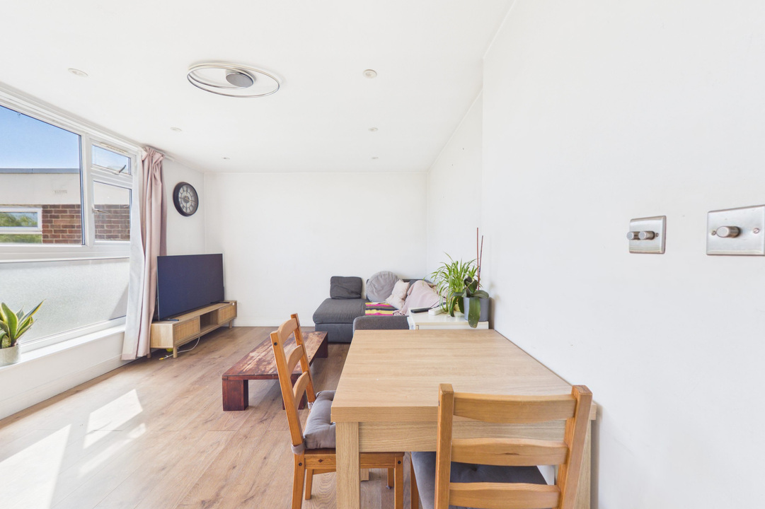 2 bed apartment for sale in Gordon Road, Ealing, London, W13  - Property Image 7
