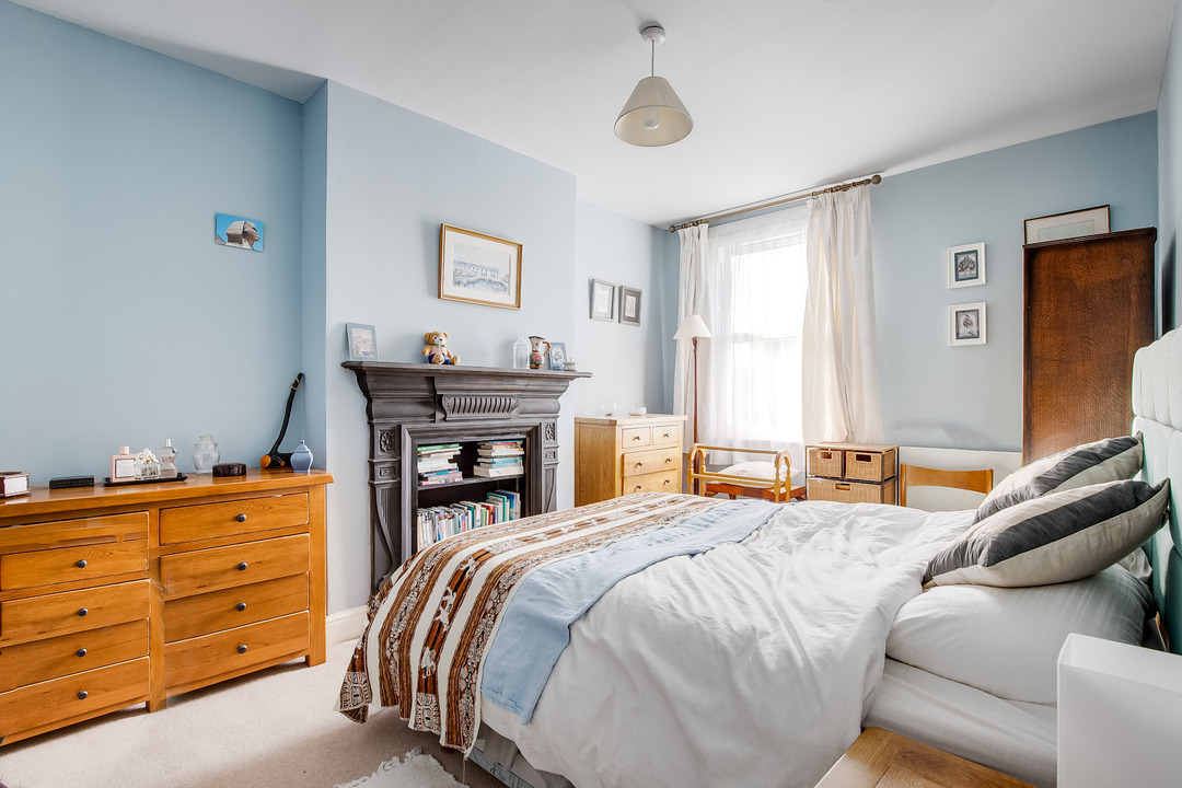 4 bed semi-detached house for sale in Kingsley Avenue, Ealing, London, W13  - Property Image 6