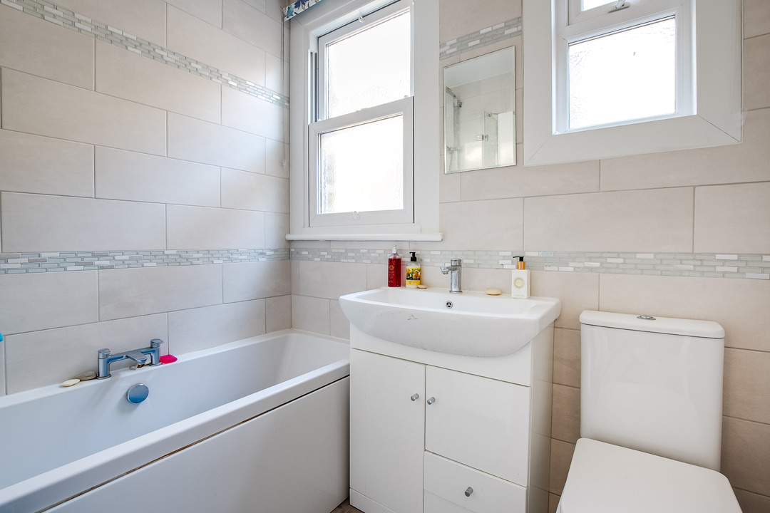 4 bed semi-detached house for sale in Kingsley Avenue, Ealing, London, W13  - Property Image 11