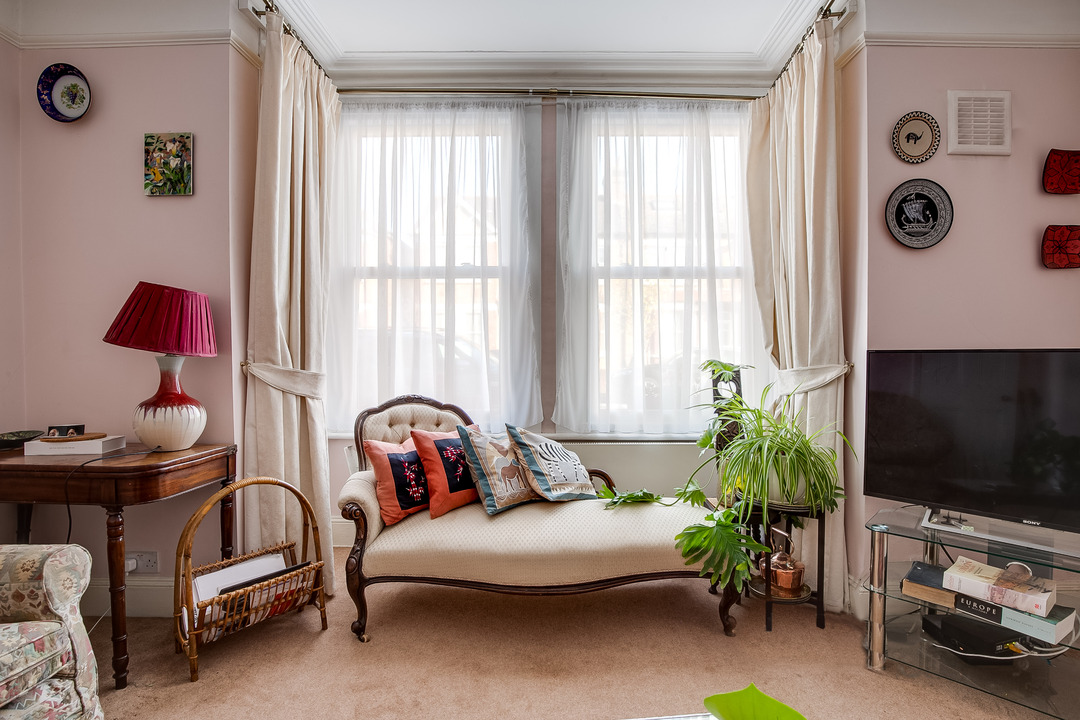 4 bed semi-detached house for sale in Kingsley Avenue, Ealing, London, W13  - Property Image 19