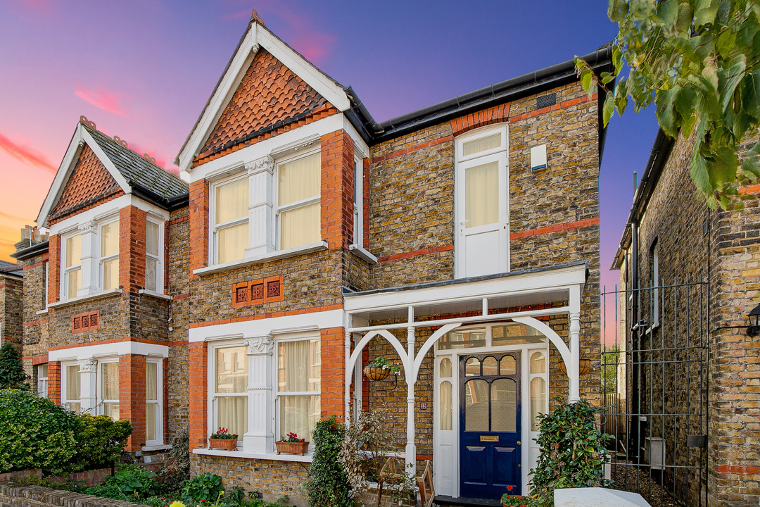 4 bed semi-detached house for sale in Kingsley Avenue, Ealing, London, W13  - Property Image 20
