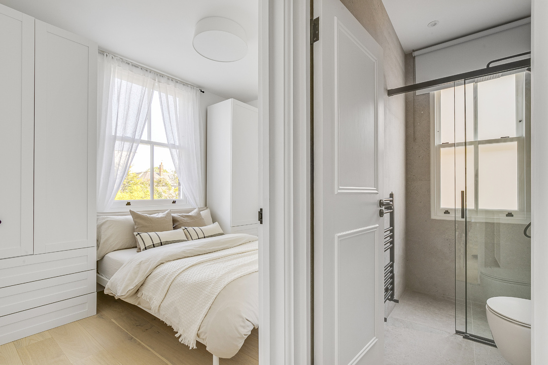 1 bed apartment for sale in Denbigh Road, Ealing, London, W13  - Property Image 3