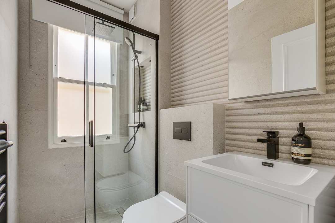 1 bed apartment for sale in Denbigh Road, Ealing, London, W13  - Property Image 6