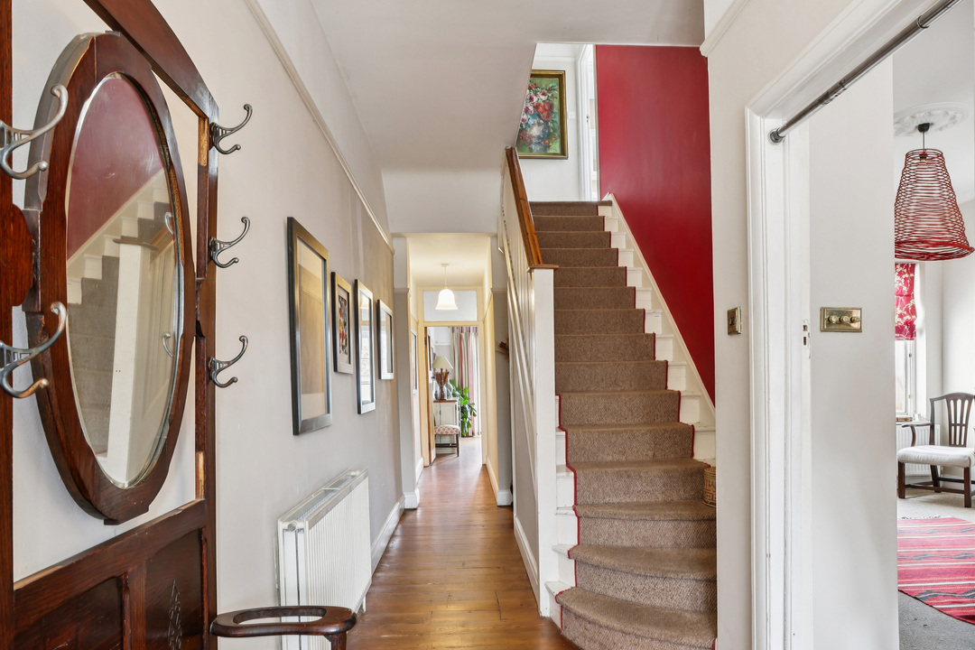 4 bed semi-detached house for sale in Montague Road, Ealing, London, W13  - Property Image 3