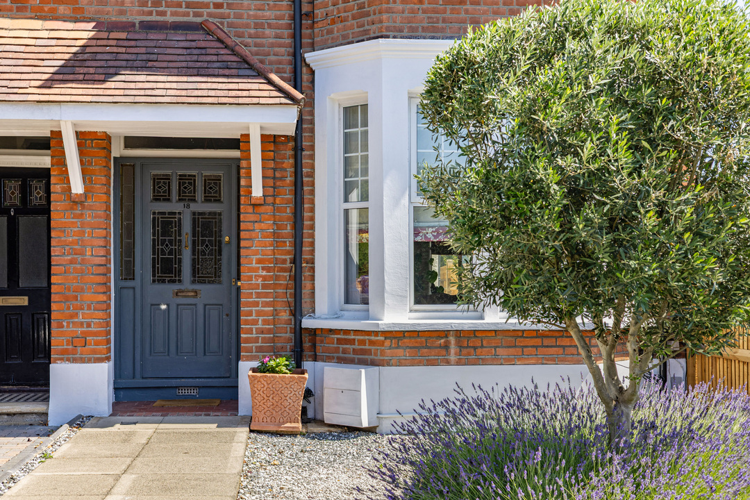 4 bed semi-detached house for sale in Montague Road, Ealing, London, W13  - Property Image 41