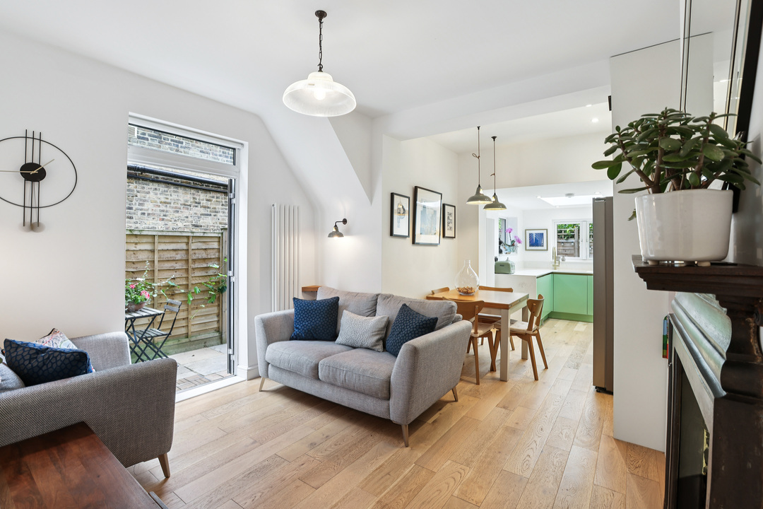 2 bed apartment for sale in Seaford Road, Ealing, London, W13  - Property Image 2
