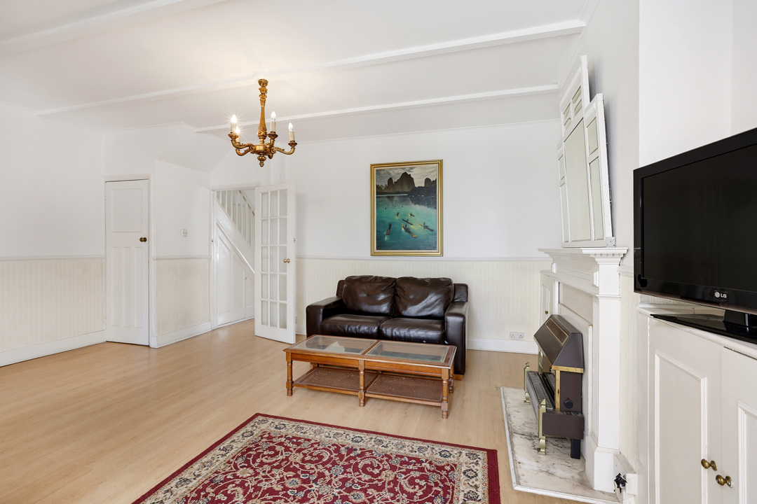 3 bed terraced house for sale in Park Place, Acton, London, W3  - Property Image 12