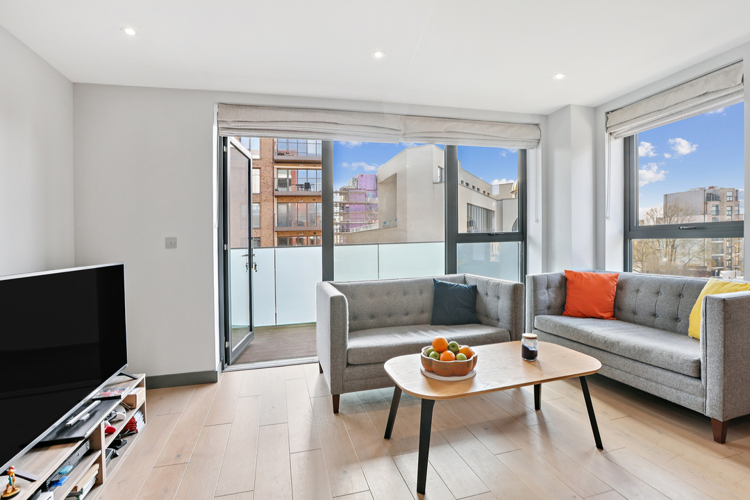 2 bed apartment for sale in Margil House, West Ealing, London, W13  - Property Image 9
