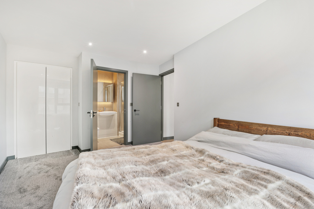 2 bed apartment for sale in Margil House, West Ealing, London, W13  - Property Image 12