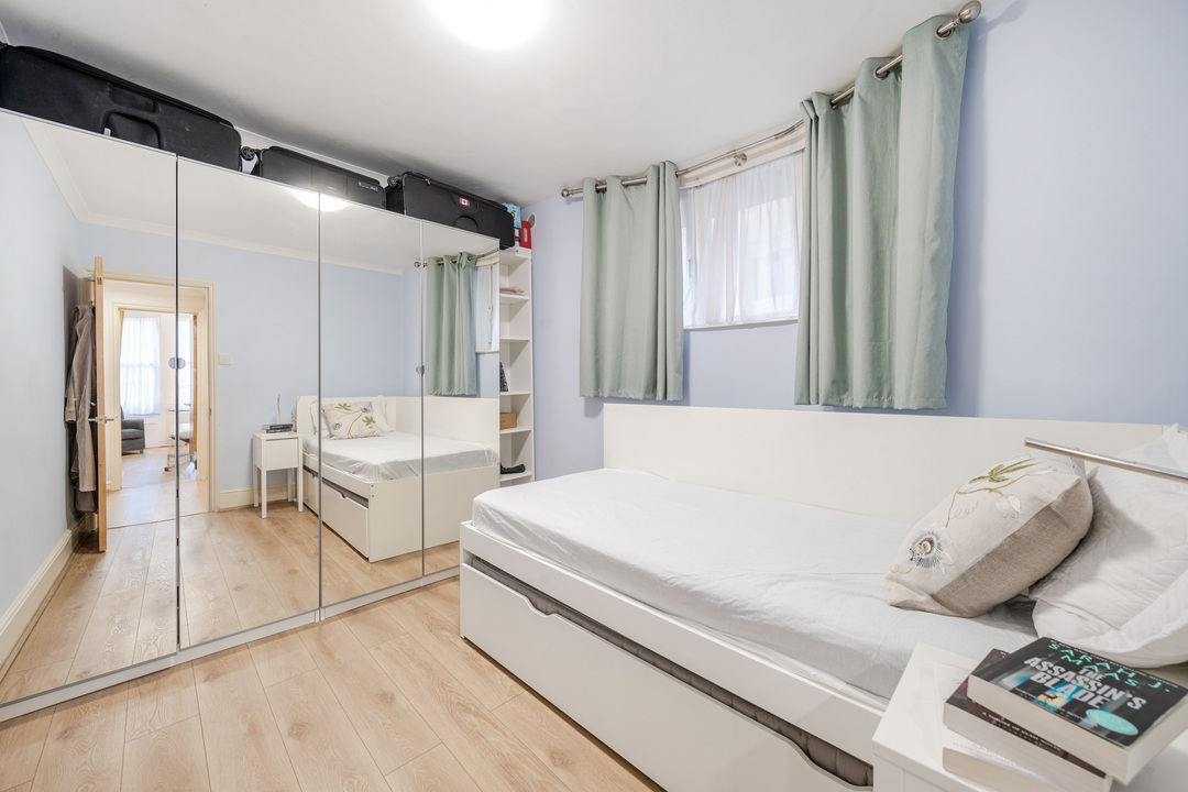 6 bed semi-detached house for sale in Gloucester Road, Ealing, London, W5  - Property Image 10