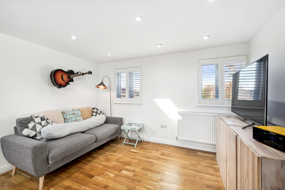 1 bed apartment for sale in Hastings Road, Ealing, London, W13  - Property Image 5