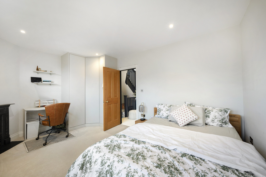 3 bed terraced house for sale in Salisbury Road, Ealing, Northfields, London, W13  - Property Image 19