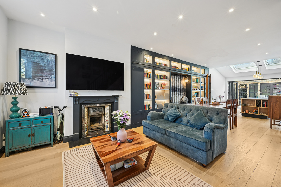 3 bed terraced house for sale in Salisbury Road, Ealing, Northfields, London, W13  - Property Image 2