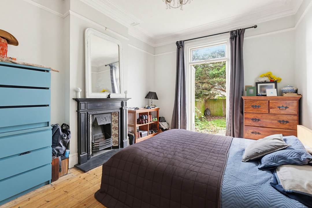 3 bed apartment to rent in Woodrange Avenue, Ealing, London, W5  - Property Image 8