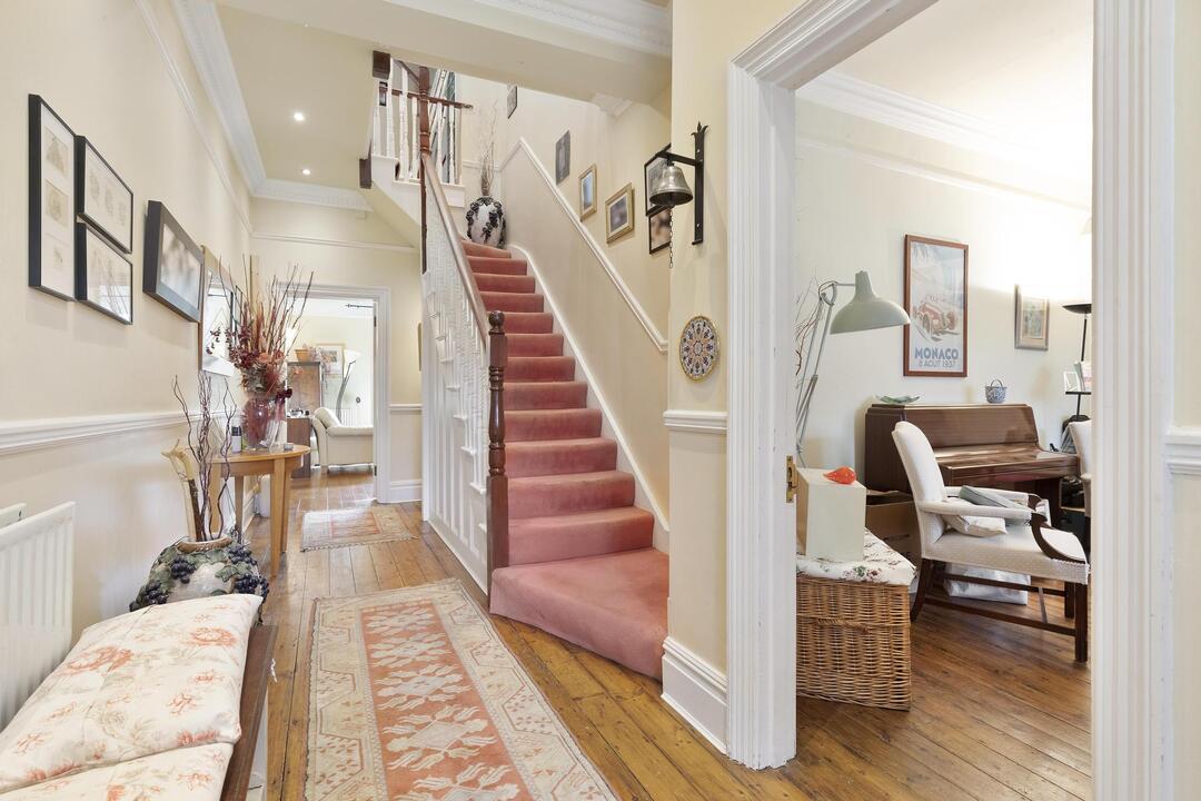 5 bed detached house for sale in Argyle Road, Ealing, London, W13  - Property Image 8