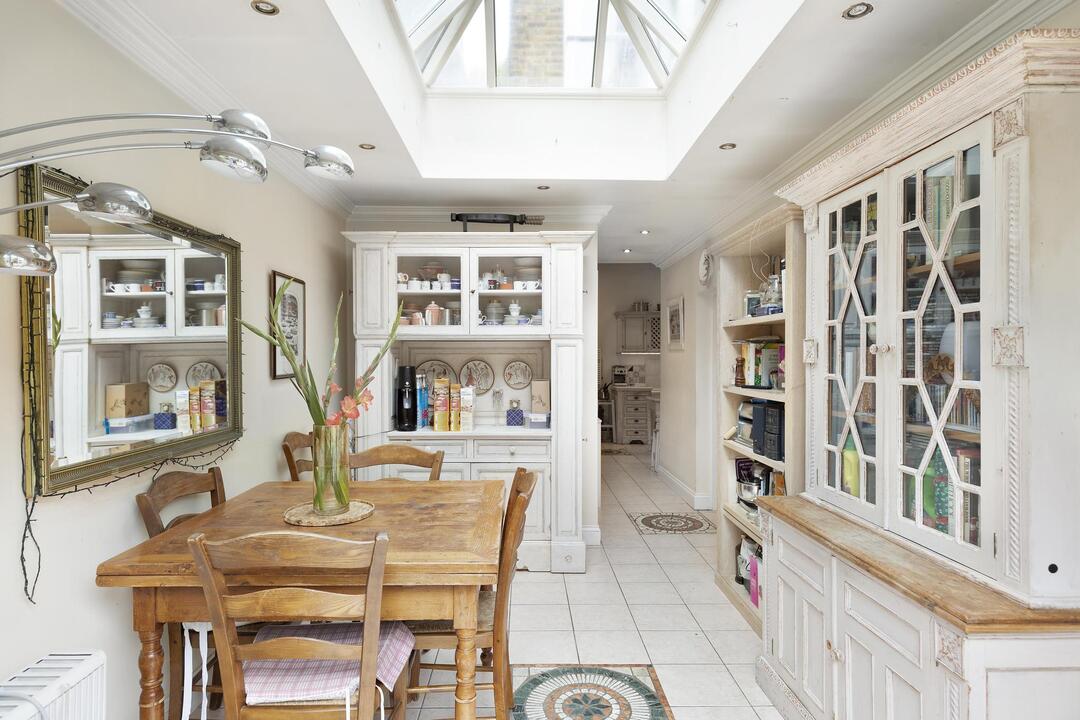 5 bed detached house for sale in Argyle Road, Ealing, London, W13  - Property Image 3