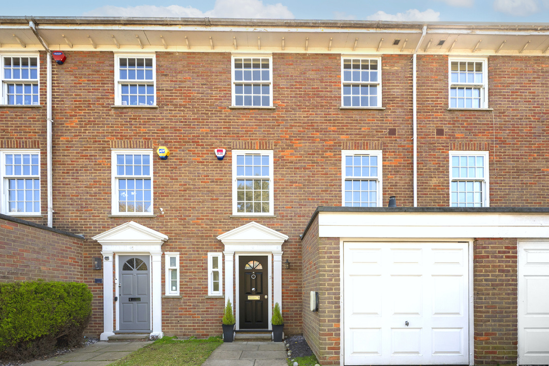 4 bed terraced house for sale in Regency Close, Ealing, London, W5