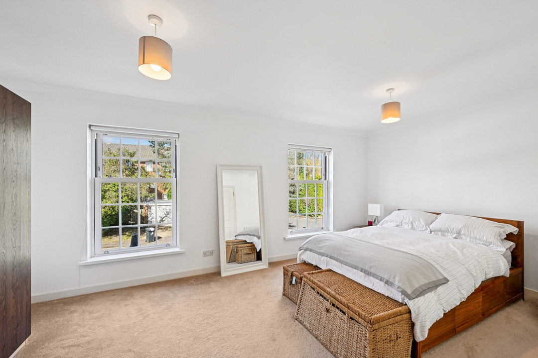 4 bed terraced house for sale in Regency Close, Ealing, London, W5  - Property Image 8