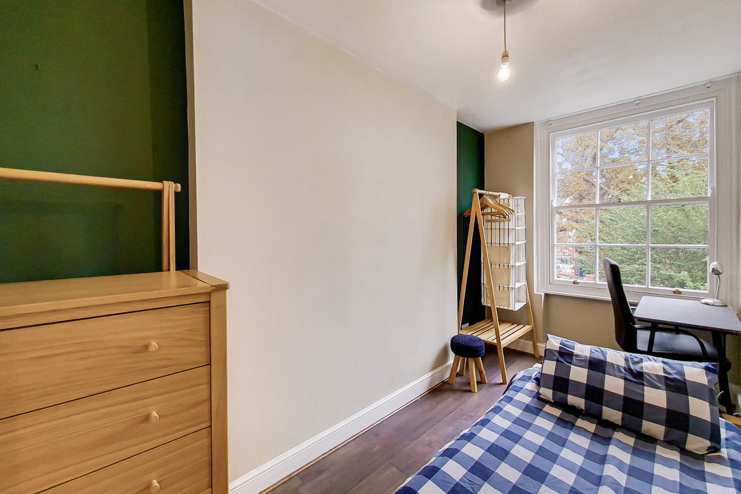2 bed apartment to rent in Ealing Court Mansions, St. Marys Road, Ealing, London, W5  - Property Image 9