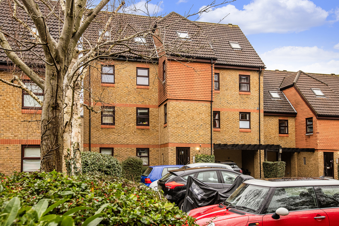 2 bed apartment to rent in Pursewardens Close, Ealing, London, W13  - Property Image 15